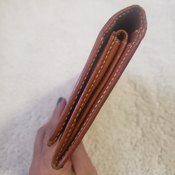 ❣️Alviero Martini Wallet❣️ - Picture 11 of 16